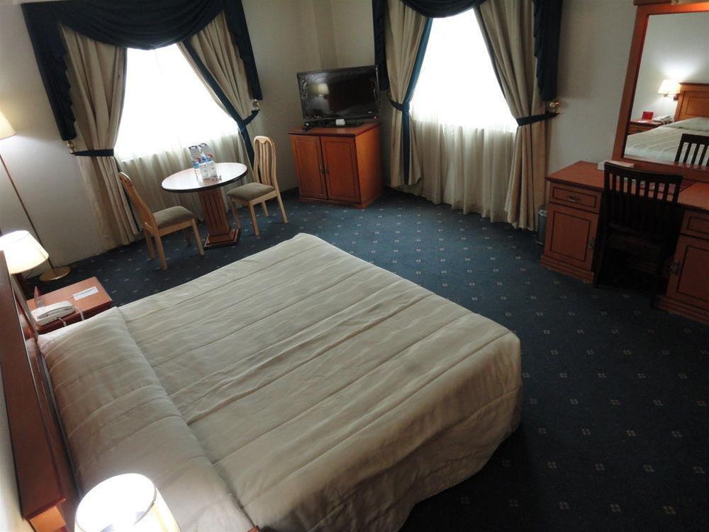Gulf Pearl Hotel Al-Manamah Bagian luar foto